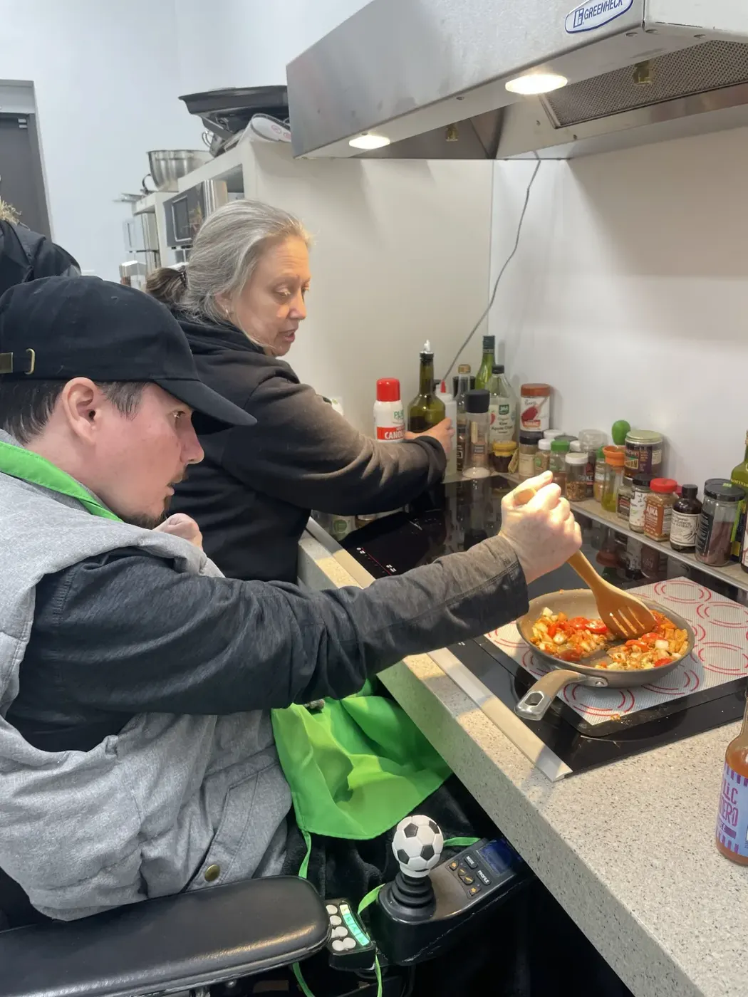 Adaptive cooking in the kitchen